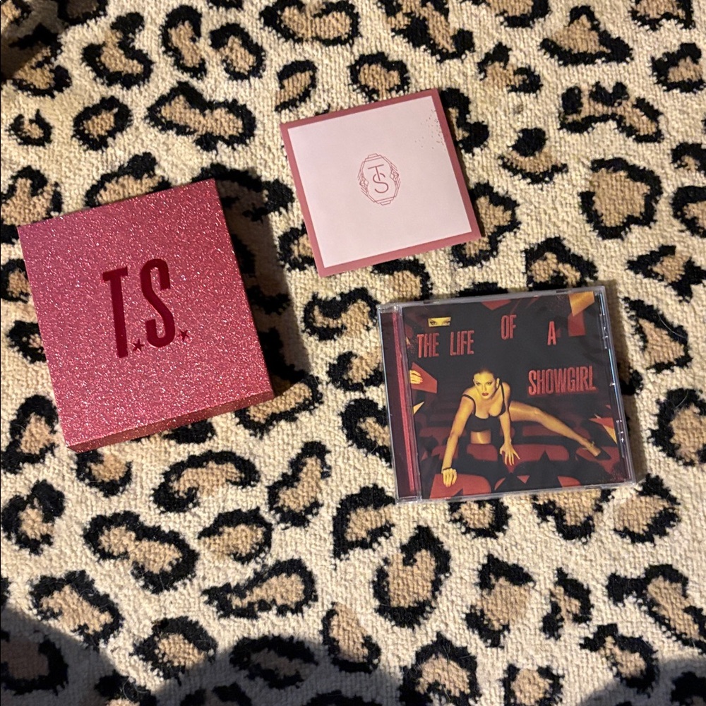 TLOAS cd set - Picture 3 of 6